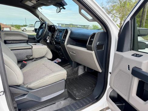 Used 2022 Ford F250 XL w/ STX Appearance Package image 13