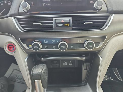 Used 2022 Honda Accord LX image 23