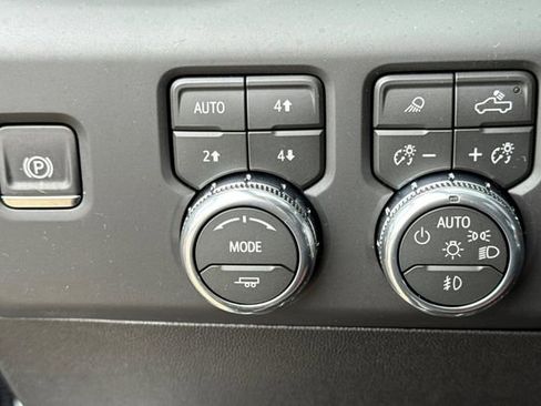 New 2026 GMC Sierra 3500 Denali Ultimate image 31