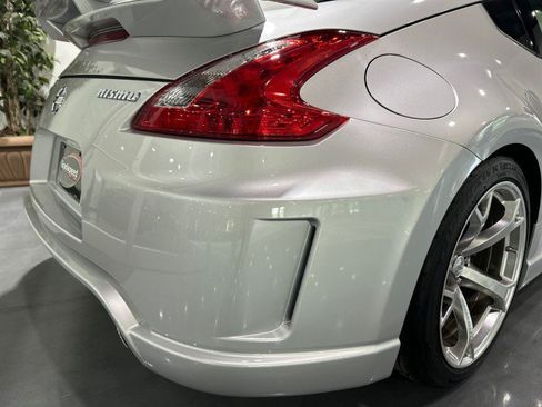 Used 2010 Nissan 370Z NISMO RWD image 34