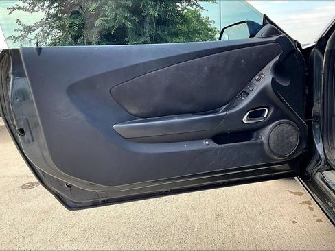 Used 2013 Chevrolet Camaro SS RWD image 18