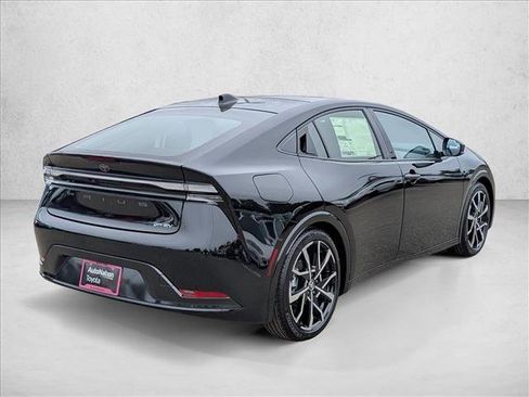 New 2026 Toyota Prius Plug-In Hybrid image 5