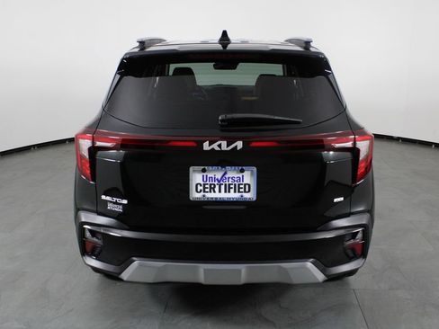 Used 2024 Kia Seltos SX w/ SX Sunroof Package AWD/4WD image 11