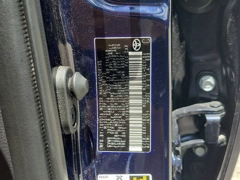 Used 2023 Toyota Corolla LE FWD image 32