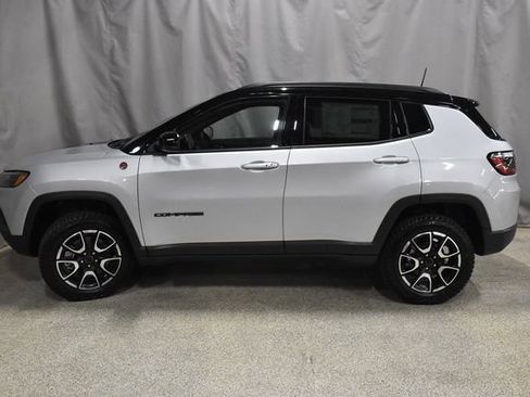 New 2025 Jeep Compass Trailhawk w/ Sun & Sound Group image 6