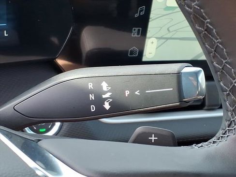New 2026 Chevrolet Equinox LT FWD image 14