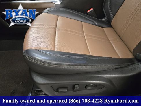 Used 2024 Chevrolet Silverado 1500 High Country w/ Technology Package image 17