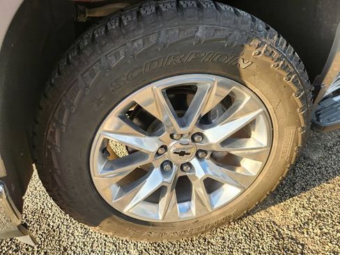 Used 2021 Chevrolet Silverado 1500 LTZ AWD/4WD image 10