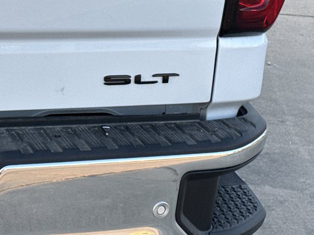 New 2026 GMC Sierra 1500 SLT w/ SLT Premium Plus Package AWD/4WD image 9