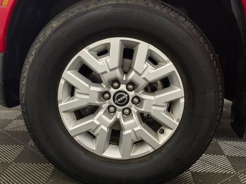 Used 2022 Nissan Frontier SV AWD/4WD image 30