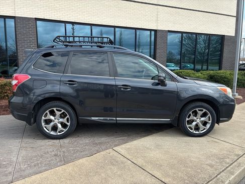 Used 2015 Subaru Forester 2.5i Touring w/ Eyesight & Navigation System image 3