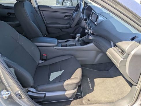 Used 2025 Nissan Sentra S image 17