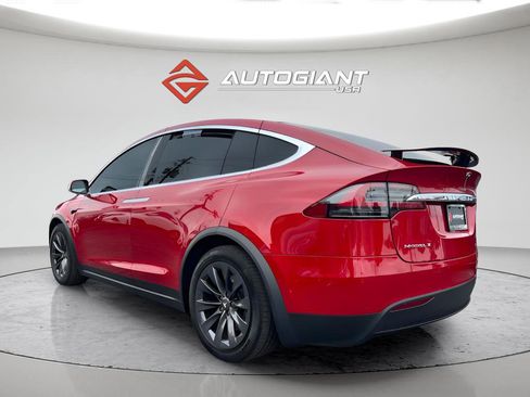 Used 2018 Tesla Model X 100D AWD/4WD image 5
