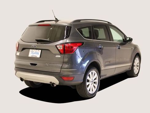 Used 2019 Ford Escape SEL image 6