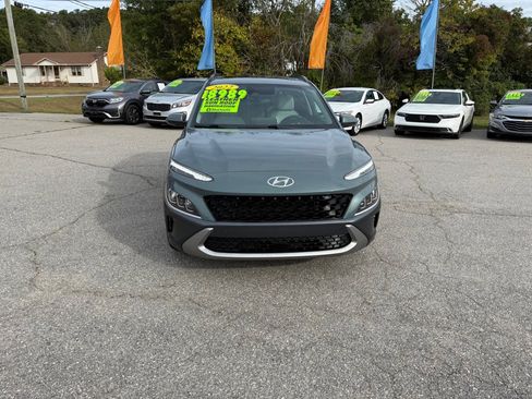 Used 2022 Hyundai Kona Limited image 8