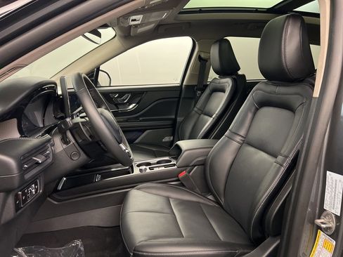 New 2026 Lincoln Corsair Reserve image 27