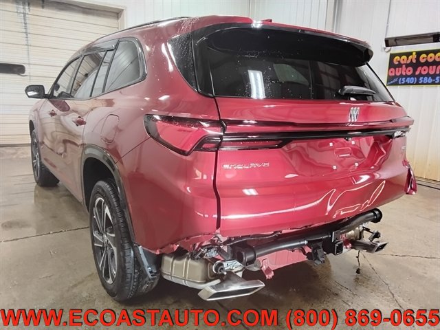 Used 2025 Buick Enclave Sport Touring w/ Power Package FWD image 6