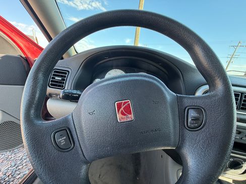 Used 2003 Saturn L-Series L200 FWD image 13