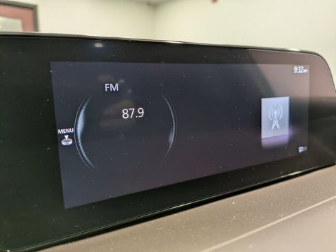 Certified 2023 MAZDA CX-30 AWD 2.5 S w/ Premium Package image 12