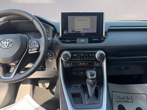 Used 2025 Toyota RAV4 XLE Premium image 11