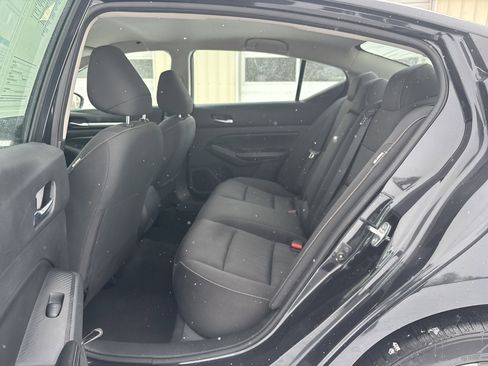 Used 2022 Nissan Altima 2.5 SV image 29