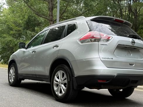 Used 2016 Nissan Rogue SV w/ SV Premium Package AWD/4WD image 7