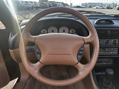 Used 1995 Ford Mustang GT RWD image 15