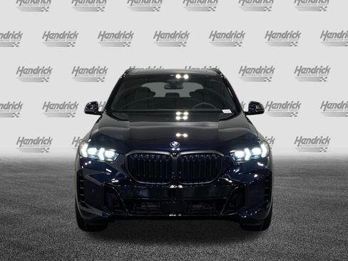 Used 2026 BMW X5 xDrive40i w/ M Sport Package AWD/4WD image 2
