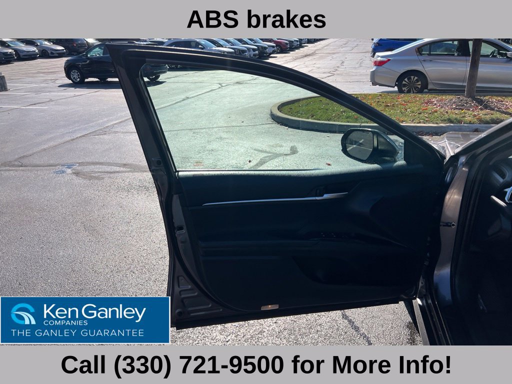 Used 2018 Toyota Camry LE FWD image 23
