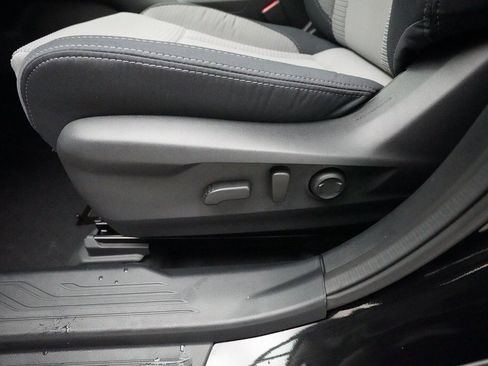 Certified 2025 Subaru Outback Premium w/ Popular Package #1A image 29