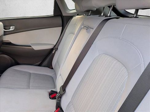 Used 2023 Hyundai Kona SEL w/ Convenience Package FWD image 16