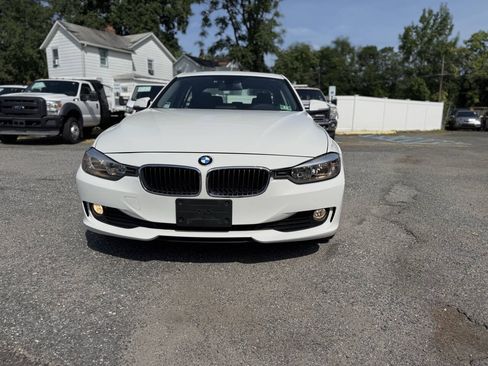 Used 2014 BMW 320i xDrive Sedan AWD/4WD image 3