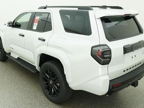 New 2026 Toyota 4Runner Limited AWD/4WD image 15