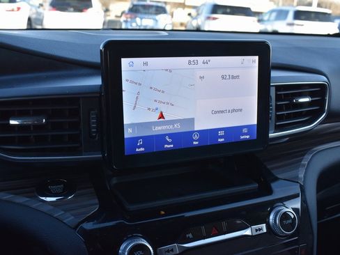 Used 2023 Ford Explorer Limited w/ Equipment Group 301A image 11