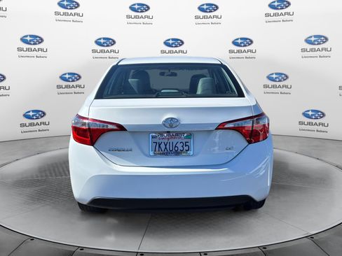 Used 2015 Toyota Corolla LE FWD image 4