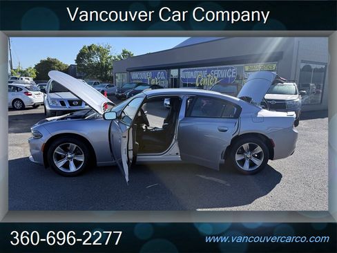 Used 2015 Dodge Charger SE w/ Sport Appearance Group RWD image 12