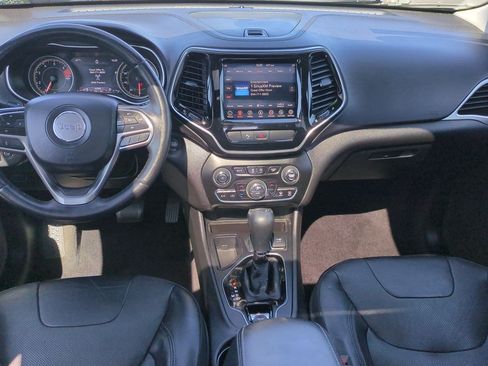 Used 2019 Jeep Cherokee Limited FWD image 21