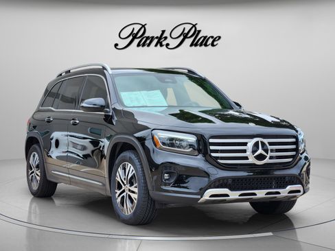 Certified 2025 Mercedes-Benz GLB 250 image 4