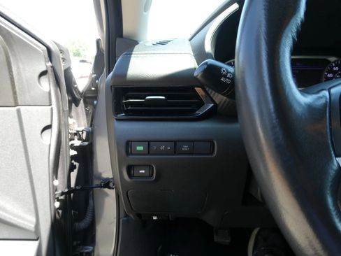Used 2021 Nissan Sentra SV FWD image 15