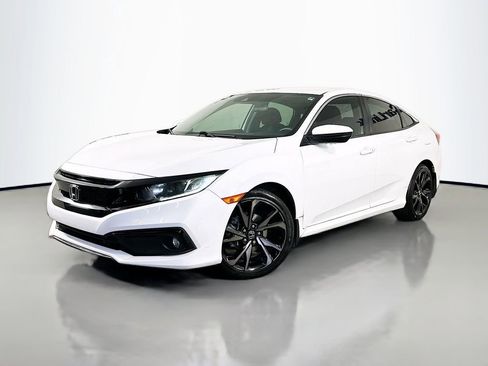 Used 2019 Honda Civic Sport image 3