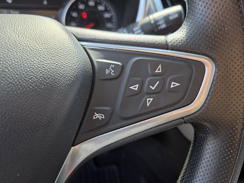 Certified 2022 Chevrolet Equinox LS w/ LS Convenience Package FWD image 21