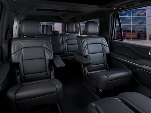 New 2027 Lincoln Navigator L Reserve w/ Jet Appearance Package AWD/4WD image 11