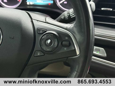Used 2019 Buick Enclave Essence image 19