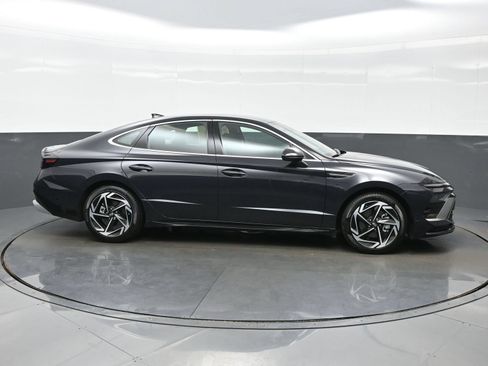Certified 2026 Hyundai Sonata SEL FWD image 7