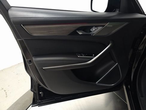 Certified 2022 Jaguar F-PACE S image 14