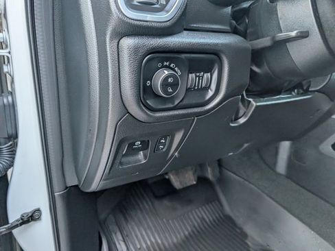 Used 2022 RAM 1500 Laramie w/ Sport Appearance Package image 11