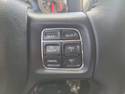 Used 2018 RAM 1500 Big Horn AWD/4WD image 31