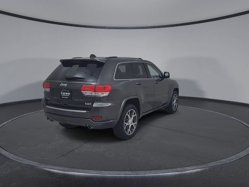 Certified 2018 Jeep Grand Cherokee Limited AWD/4WD image 16