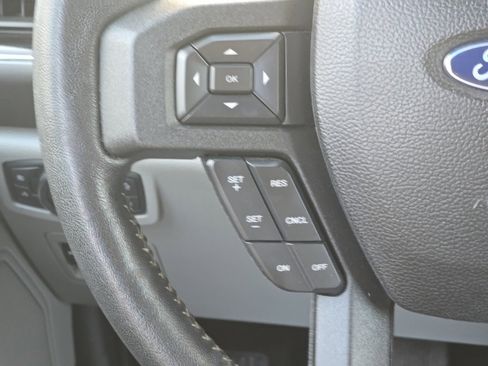 Used 2018 Ford F150 XLT w/ Equipment Group 302A Luxury image 26