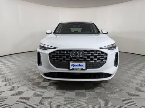 Used 2025 Audi Q5 Premium w/ Convenience Package AWD/4WD image 2